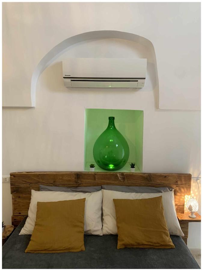 White Stone Flats & Studios Ostuni Εξωτερικό φωτογραφία