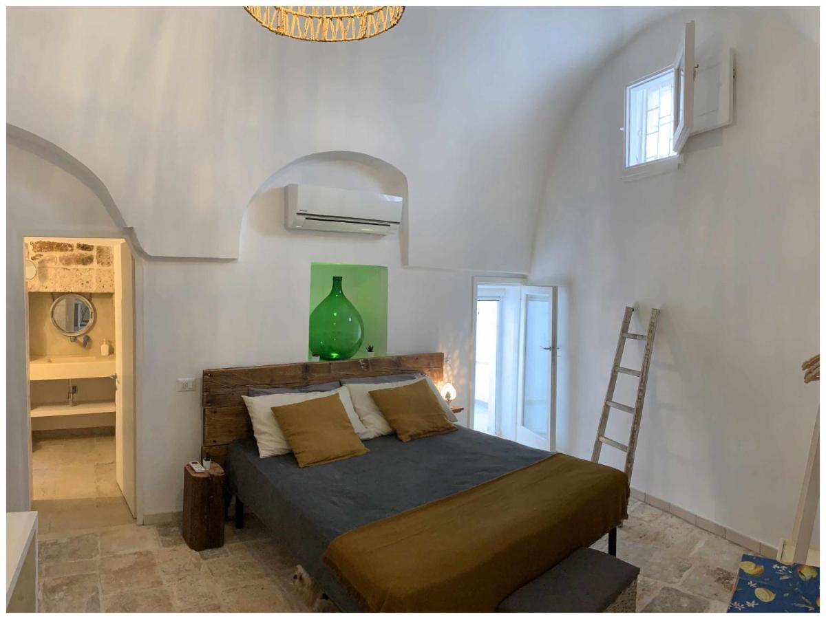 White Stone Flats & Studios Ostuni Εξωτερικό φωτογραφία