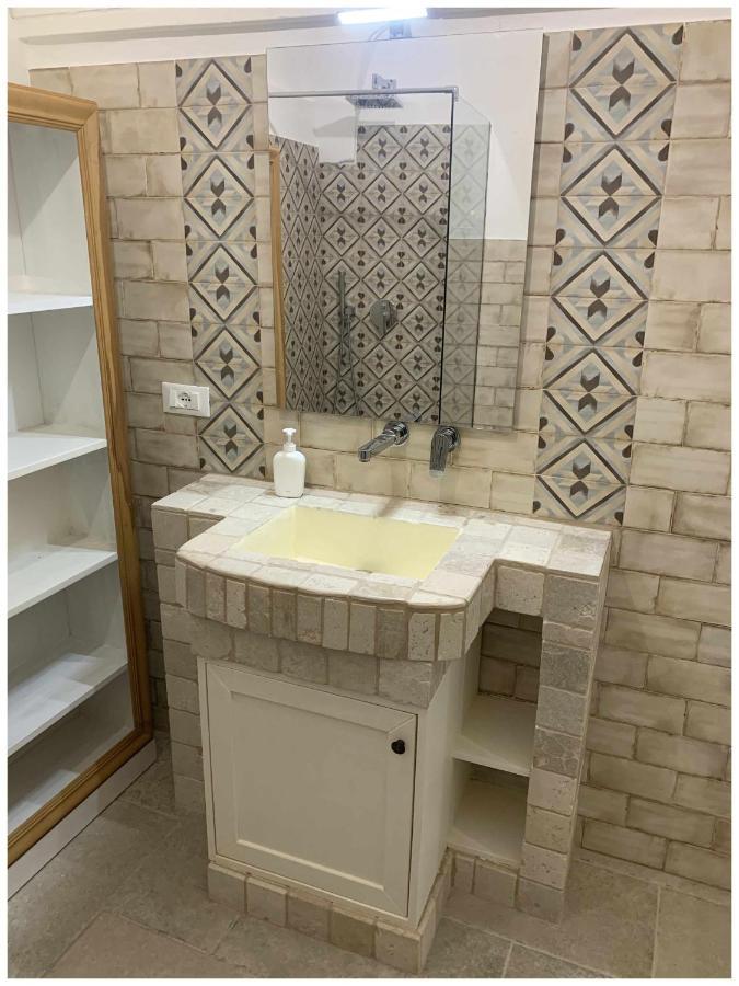 White Stone Flats & Studios Ostuni Δωμάτιο φωτογραφία