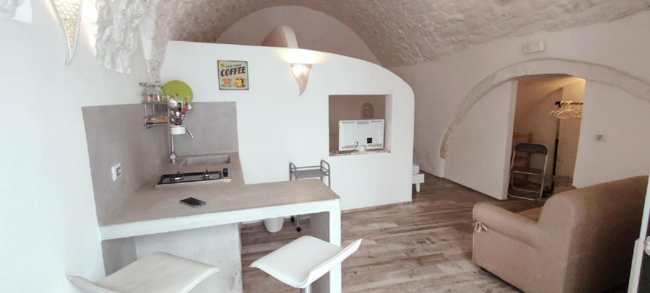 White Stone Flats & Studios Ostuni Εξωτερικό φωτογραφία